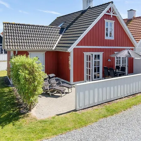 Todorka - 800m From The Sea By Interhome Blavand