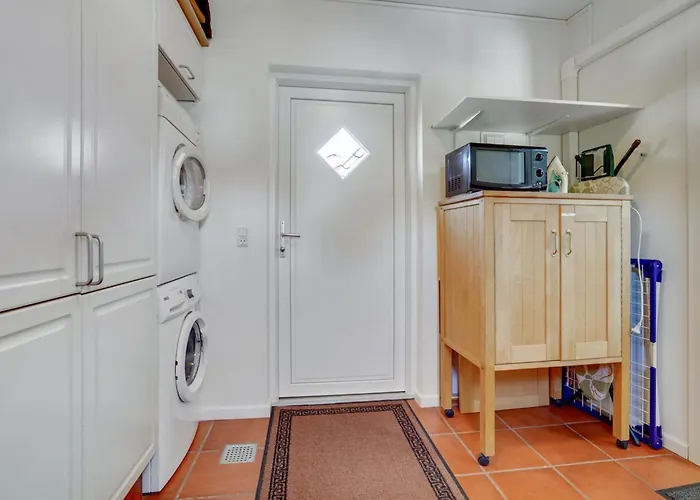 Todorka - 800m From The Sea By Interhome Feriehus