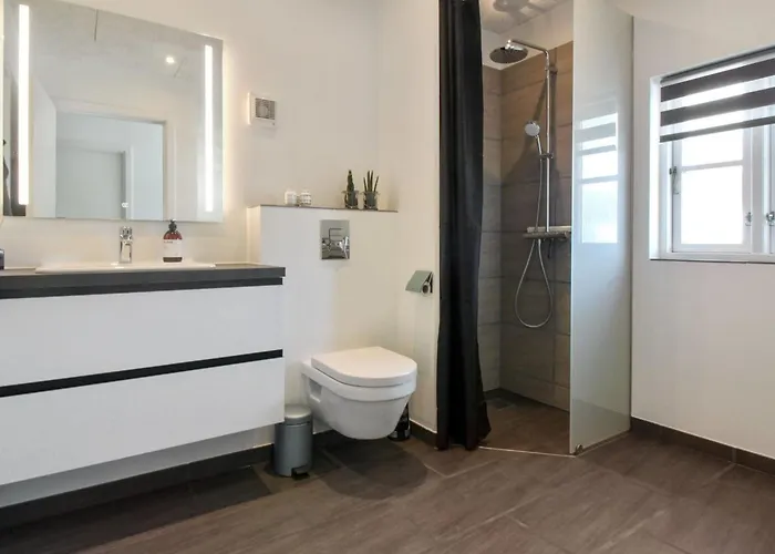 Todorka - 800m From The Sea By Interhome Feriehus